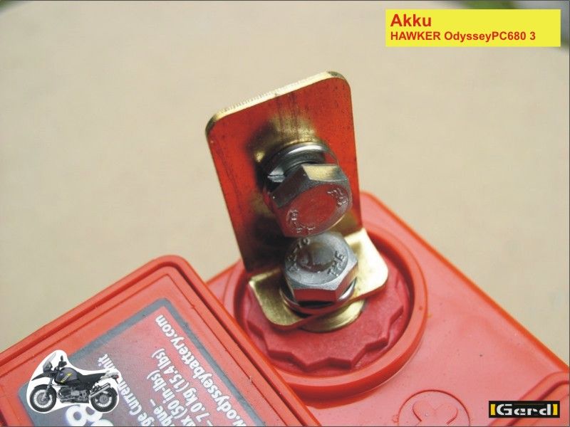 hawker-03t.jpg hawker-03t.jpg